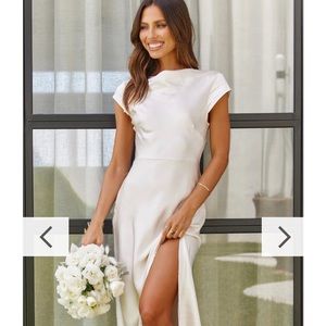 Billy J Champagne Formal/Wedding Dress